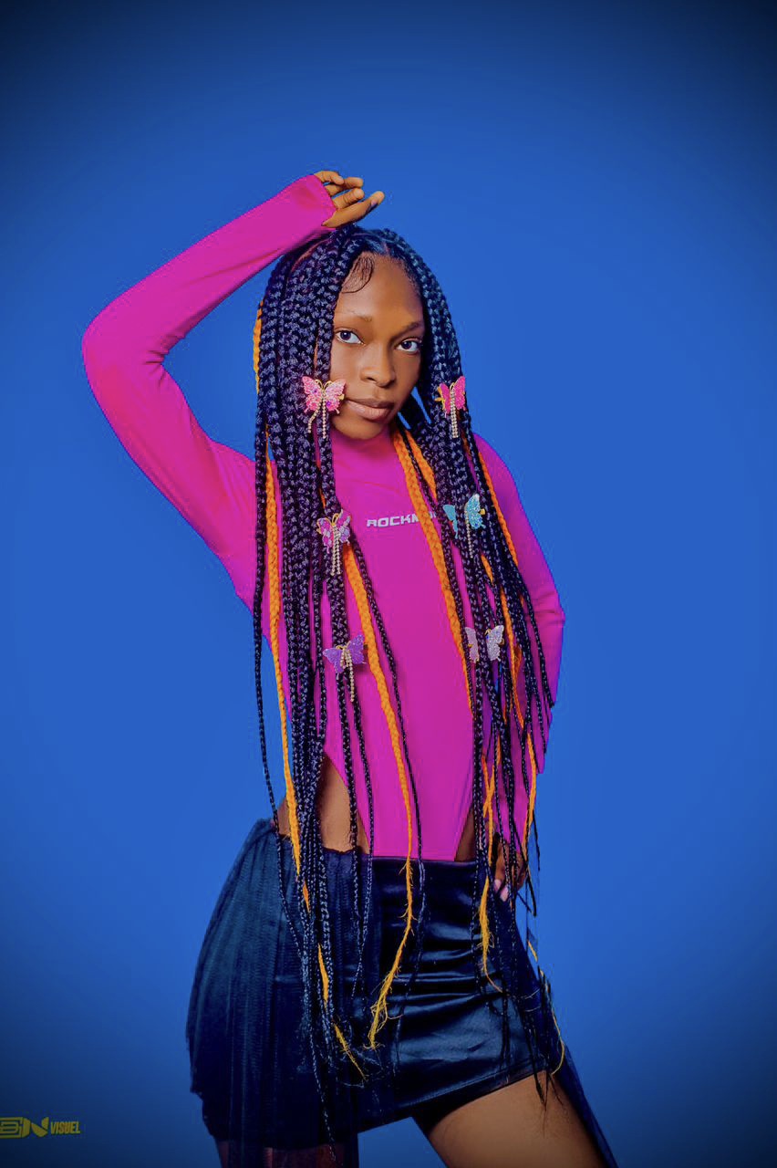 AMBA OTSHANGE Louise (nidja cÿxcÿ
